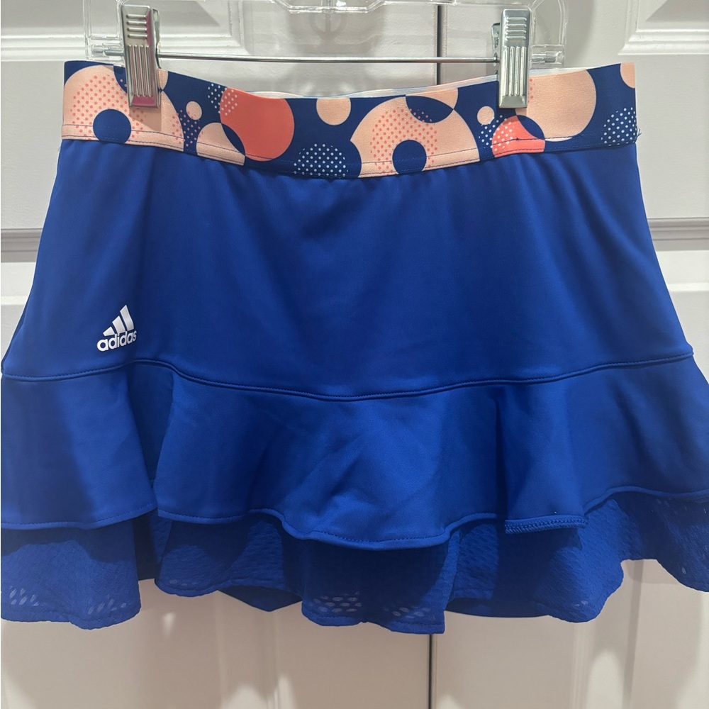 Adidas girls tennis skirt.  Size 11-12Y